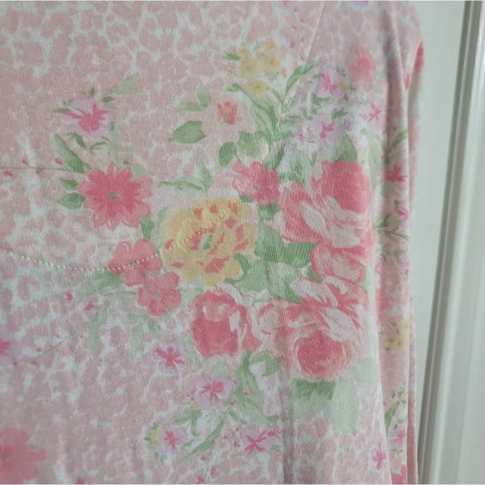 MISS ELAINE Floral Nightgown